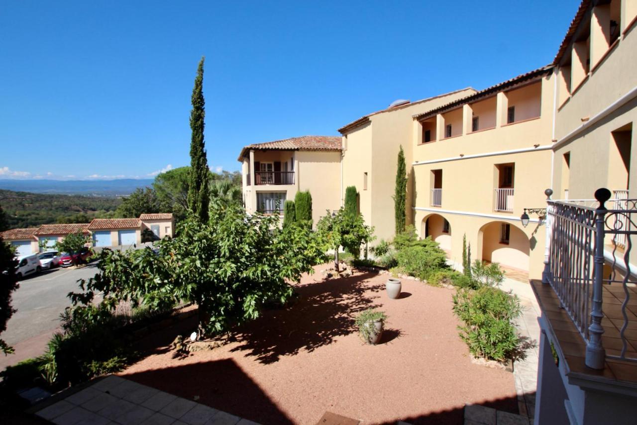 Studio Apartment - Domaine Du Golf Resort Roquebrune-sur Argens Bagian luar foto