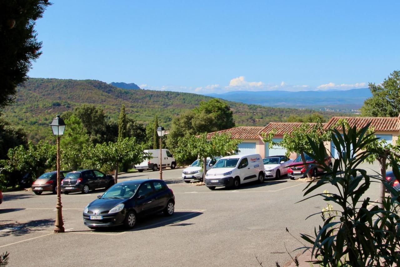 Studio Apartment - Domaine Du Golf Resort Roquebrune-sur Argens Bagian luar foto